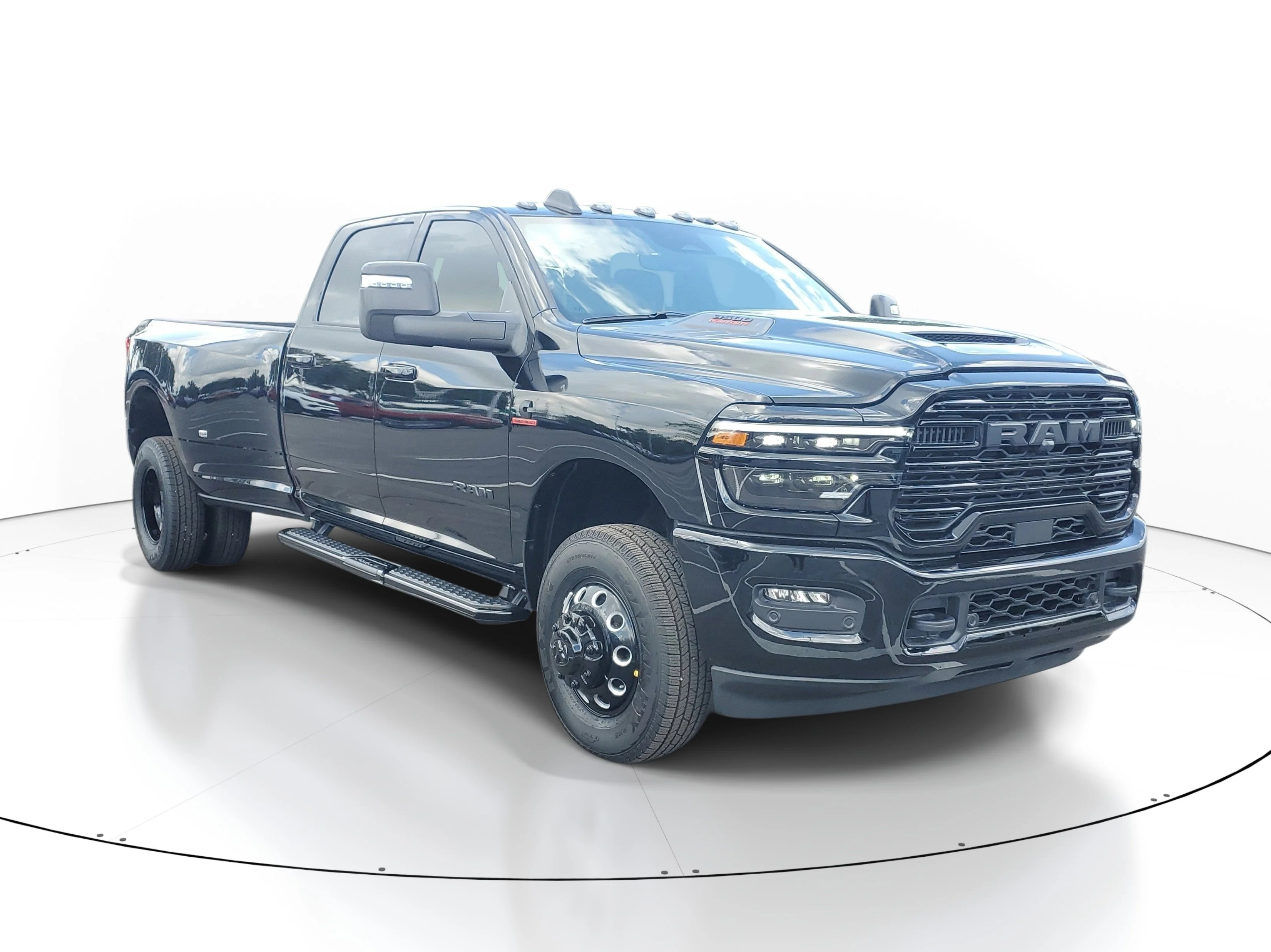 2026 RAM 3500 Laramie 4X4 Crew Cab LWB's photo