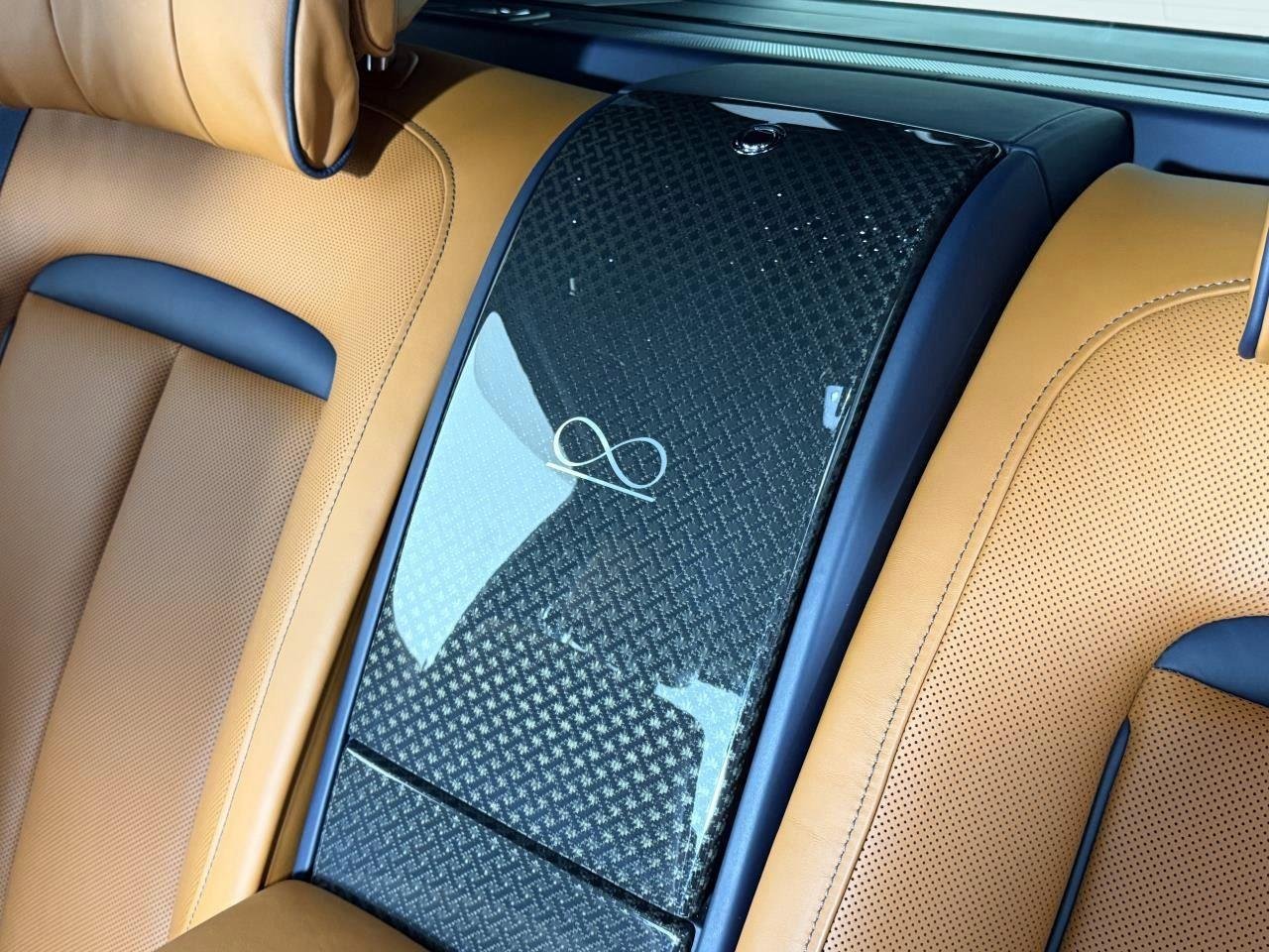 Used 2022 Midnight Blue Rolls-Royce Black Badge | Executive Rear Seating | Rear Entertainment image 32