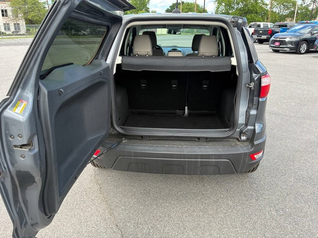 Used 2020  Ford S image 51
