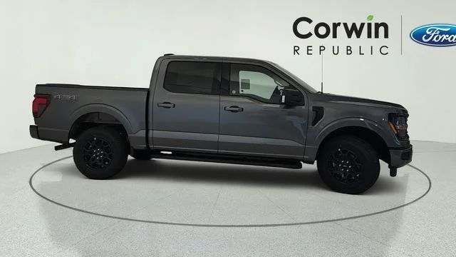 New 2026 Carbonized Gray Metallic Ford XLT image 31