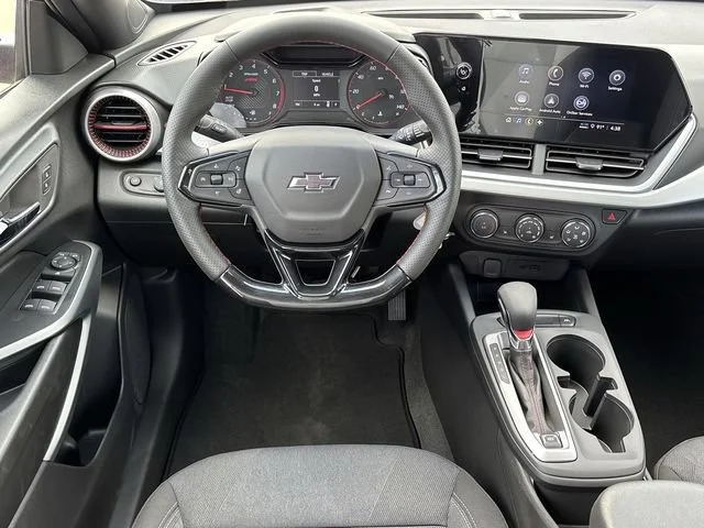 2026 Chevrolet Trax RS - Photo 12
