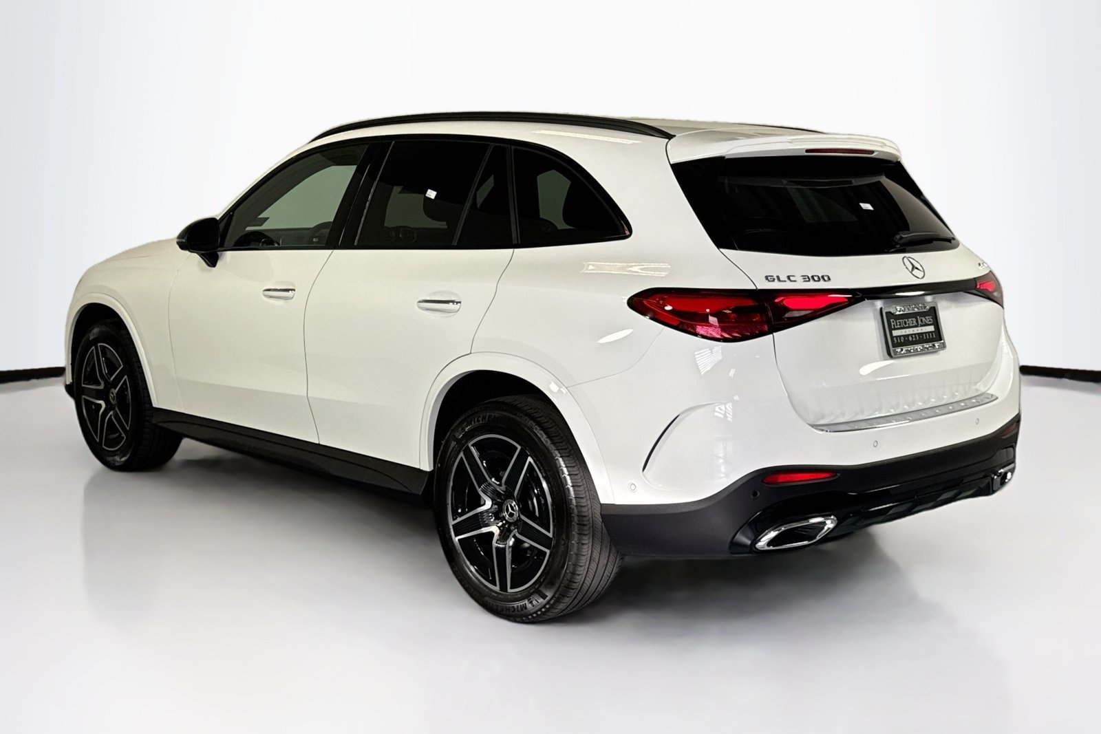 New 2026 Polar White Mercedes-Benz GLC 300 image 7