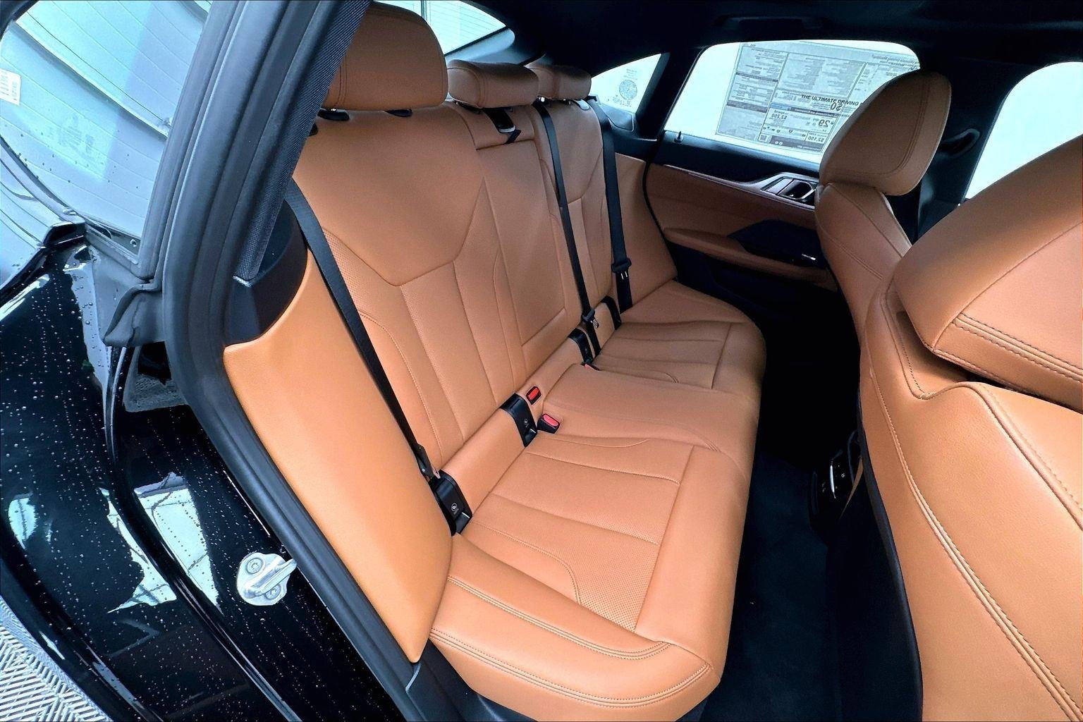 New 2026 Black Sapphire Metallic BMW 430i xDrive image 31