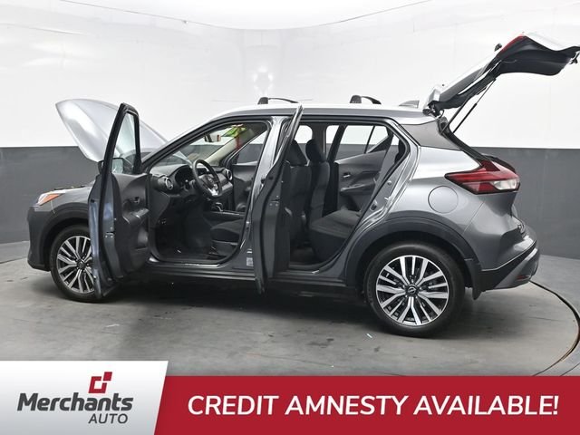 Used 2024 Gray Nissan SV image 44