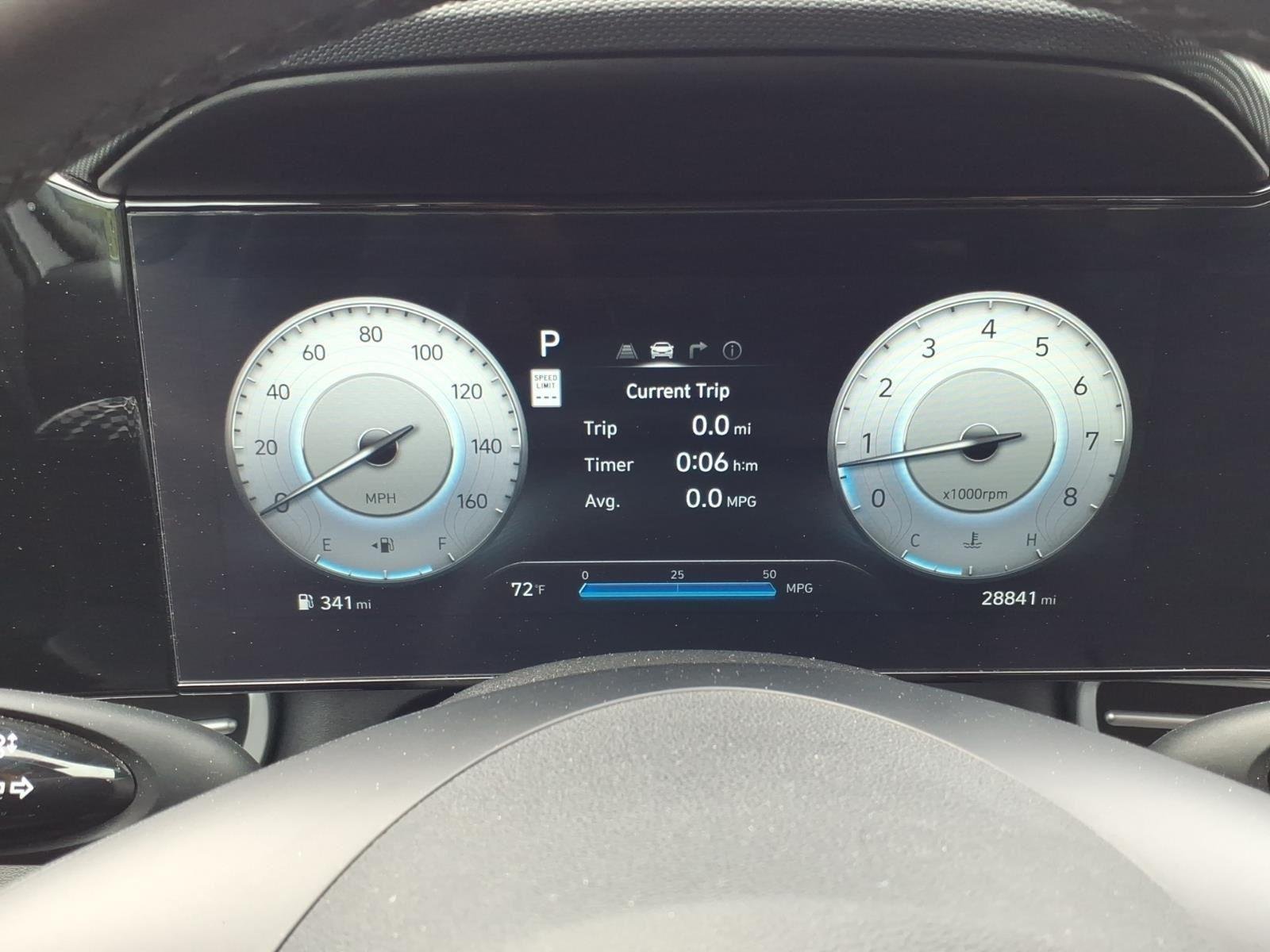 Used 2025 Fluid Metal Hyundai Limited image 25