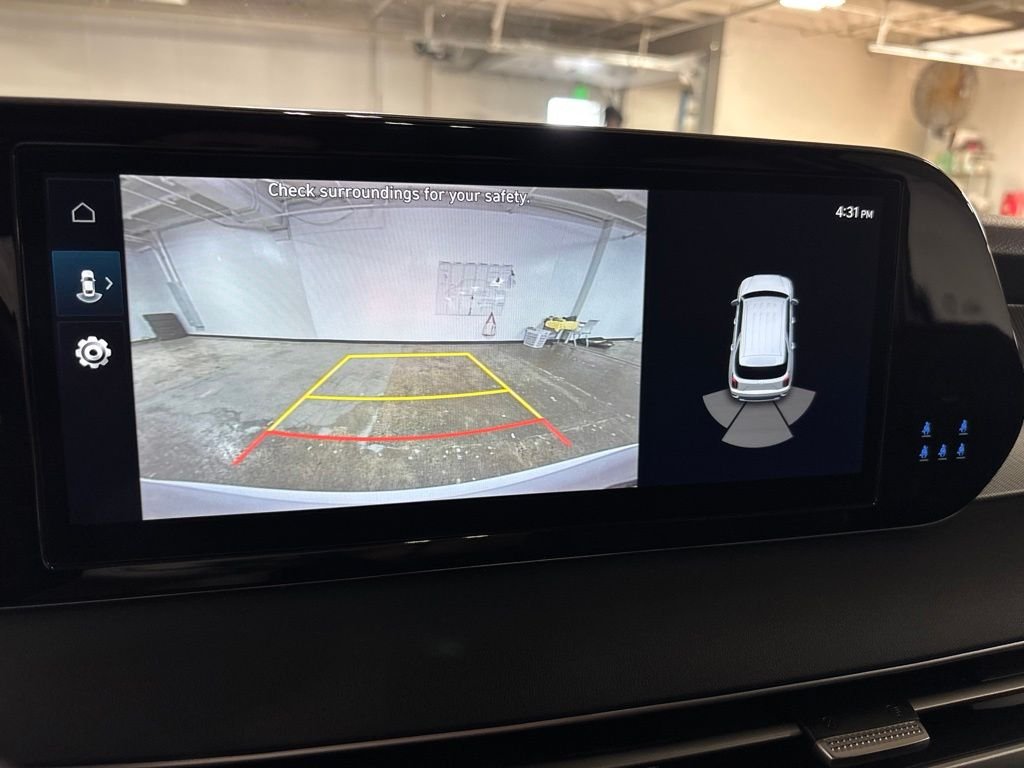 Used 2024 White Hyundai XRT image 19