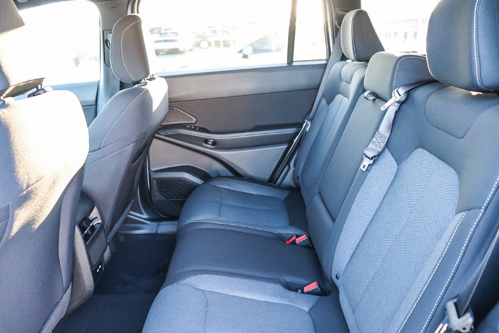 New 2026 Bright White Clearcoat Jeep Laredo image 21
