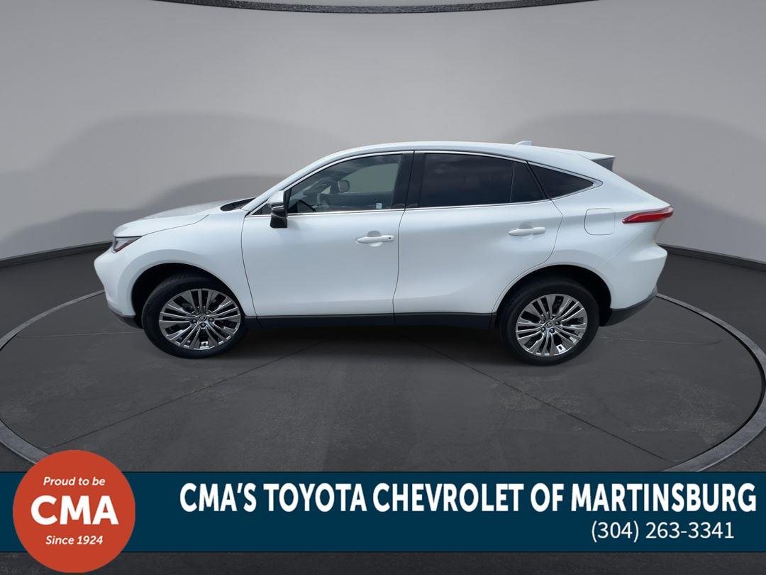 Used 2023 Wind Chill Pearl Toyota Limited image 5