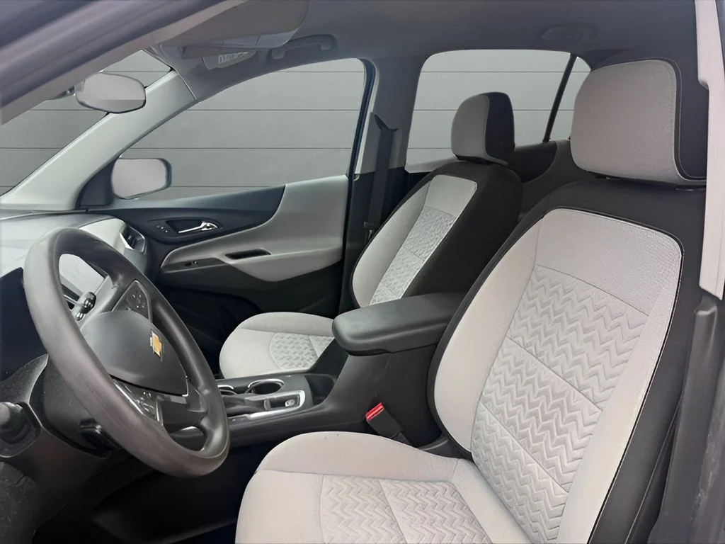 Used 2022 Gray Chevrolet LT image 9