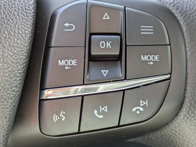 New 2026 Oxford White Ford XLT image 24