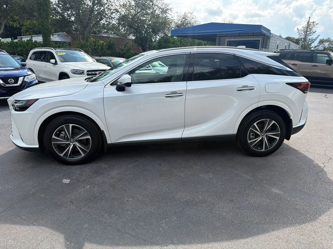 Used 2024 White Lexus Premium image 2