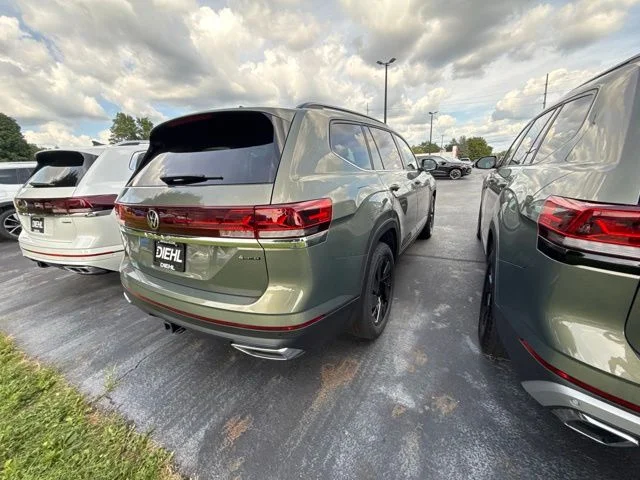 New 2026 Avocado Green Pearl Volkswagen 2.0T SE w/Technology image 6