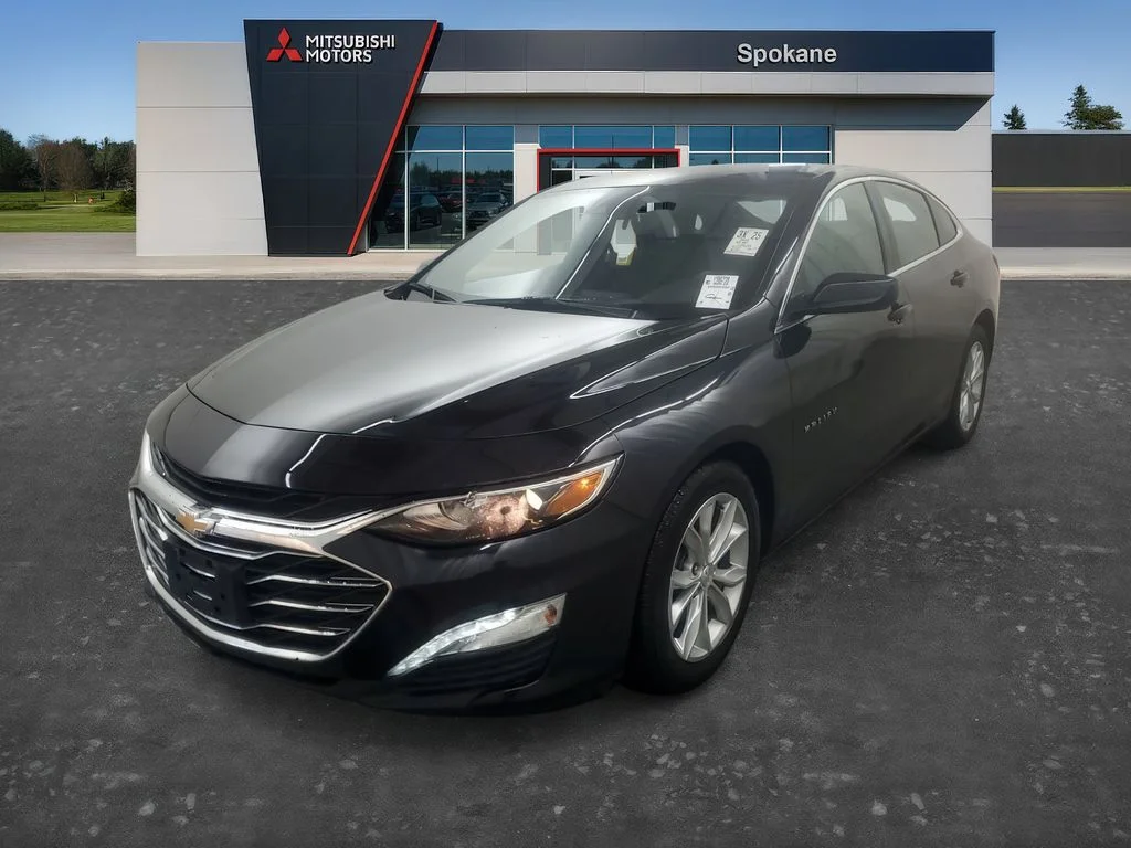 Used 2023 Dark Ash Metallic Chevrolet 1LT image 2