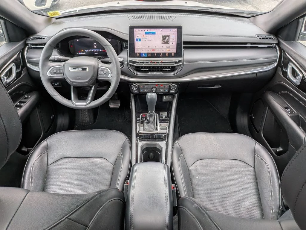 Used 2023 White Jeep Limited image 22