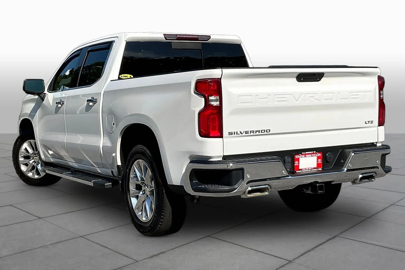 Used 2020 Summit White Chevrolet LTZ image 12