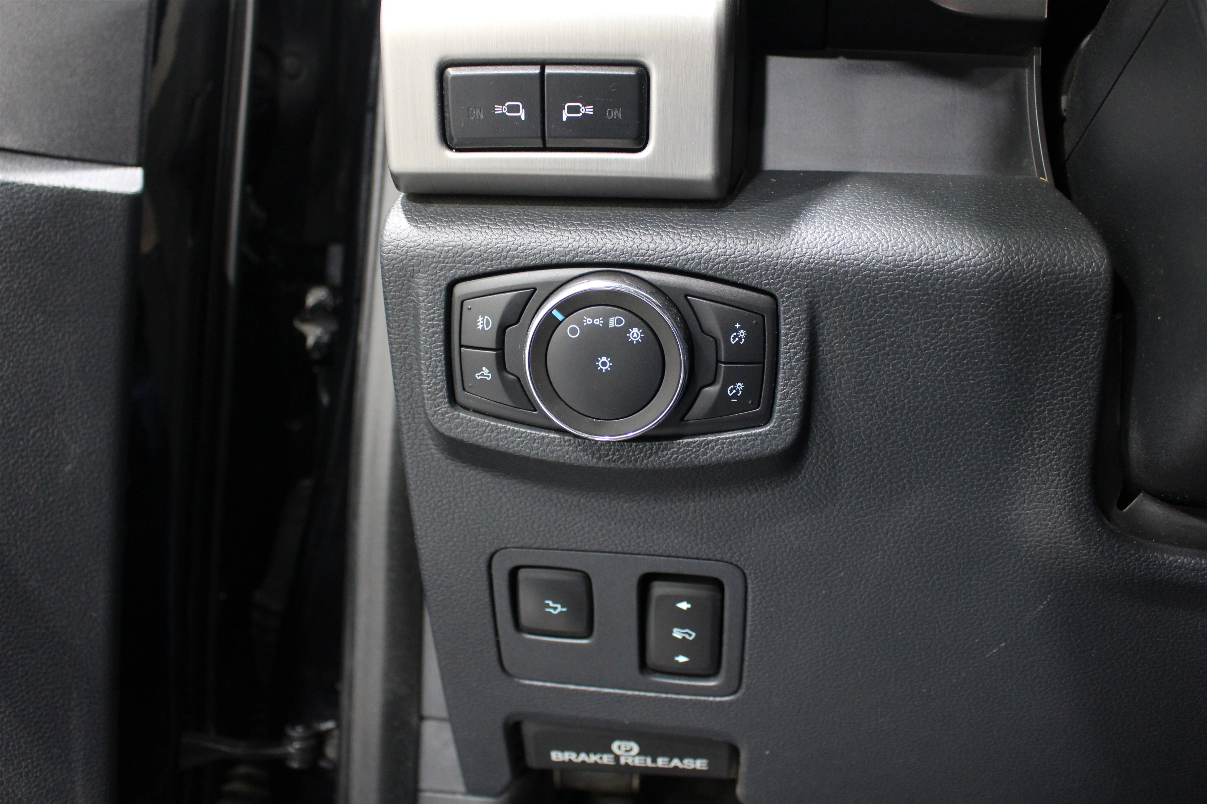 2022 Ford F-350 Super Duty Platinum - Photo 9