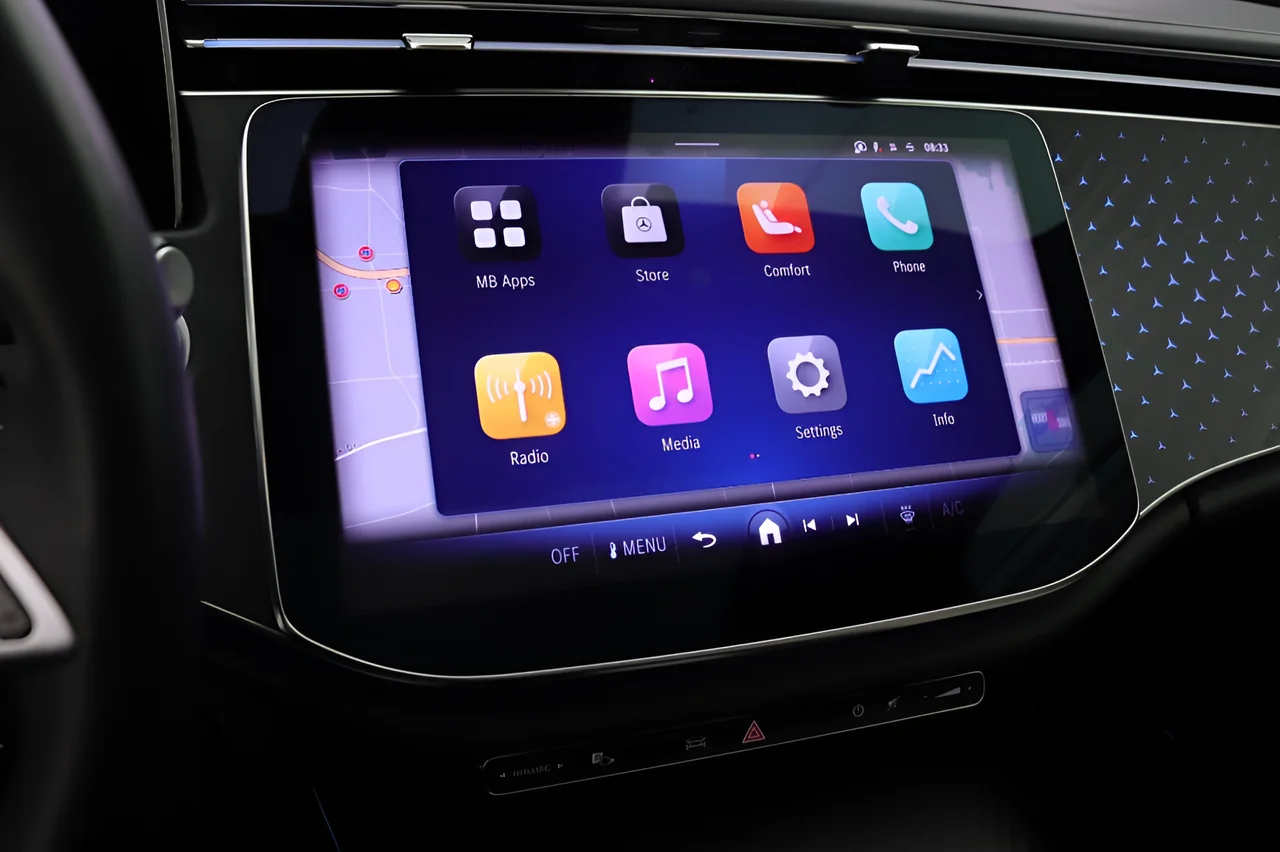 2024 Mercedes-Benz E-Class E350 - Photo 9