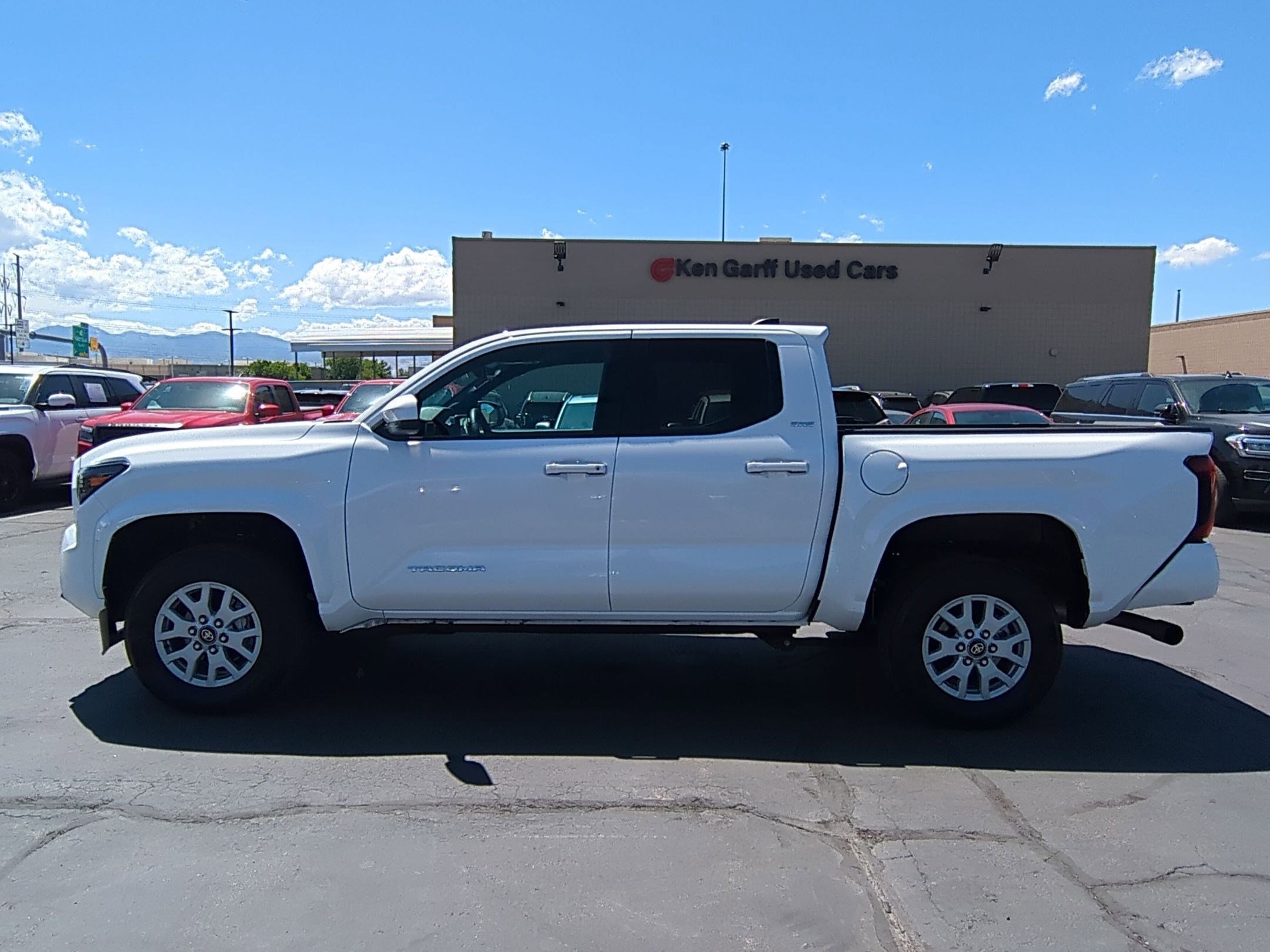 Ken Garff Cert 2025 Ice Toyota SR5 image 7