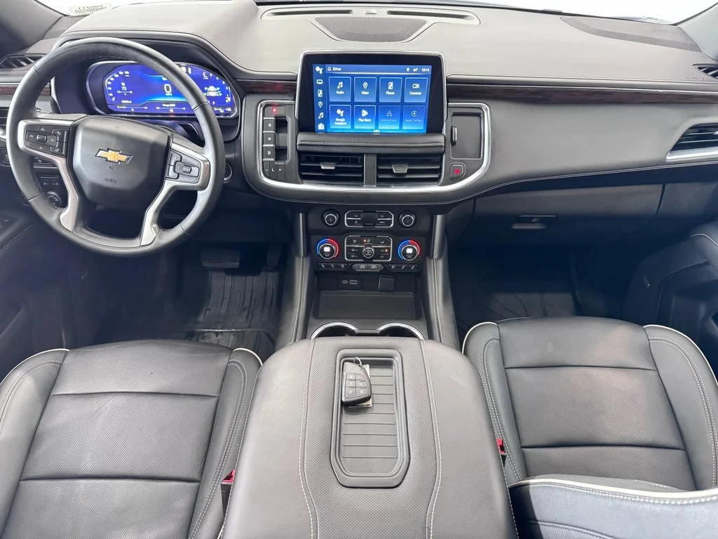 Certified Used 2023 Iridescent Pearl Tricoat Chevrolet Premier image 16