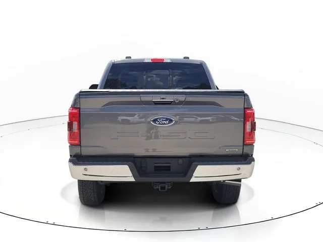 Used 2023 Gray Ford XLT image 6