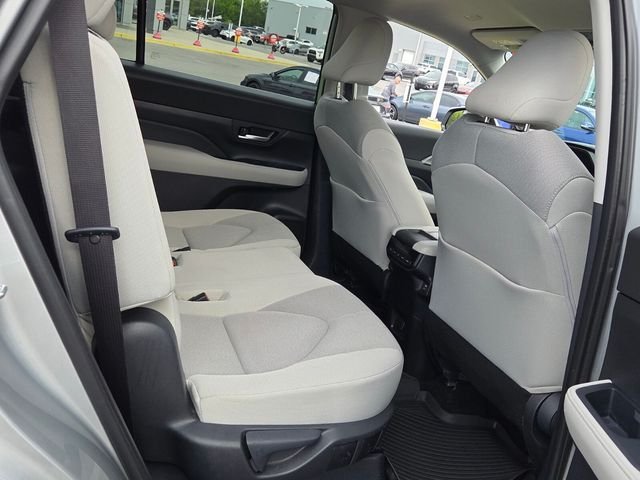 Used 2025 Silver Toyota LE image 15