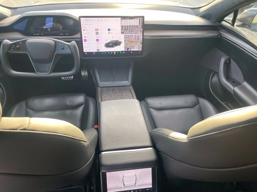 Used 2021  Tesla Long Range image 10