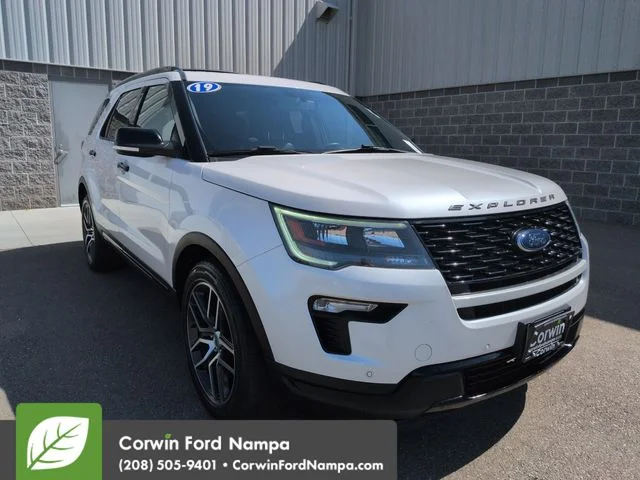 2019 Ford Explorer Sport 4WD's photo