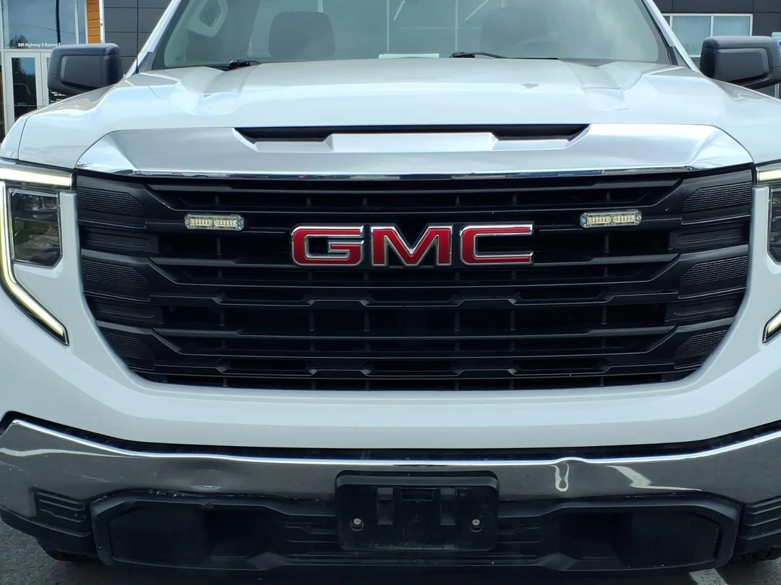 Used 2024 Summit White GMC Pro image 12