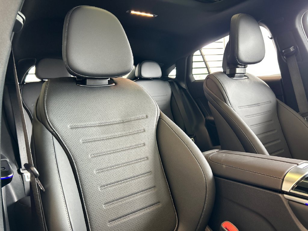 New 2027 Black Mercedes-Benz GLC 300 image 62