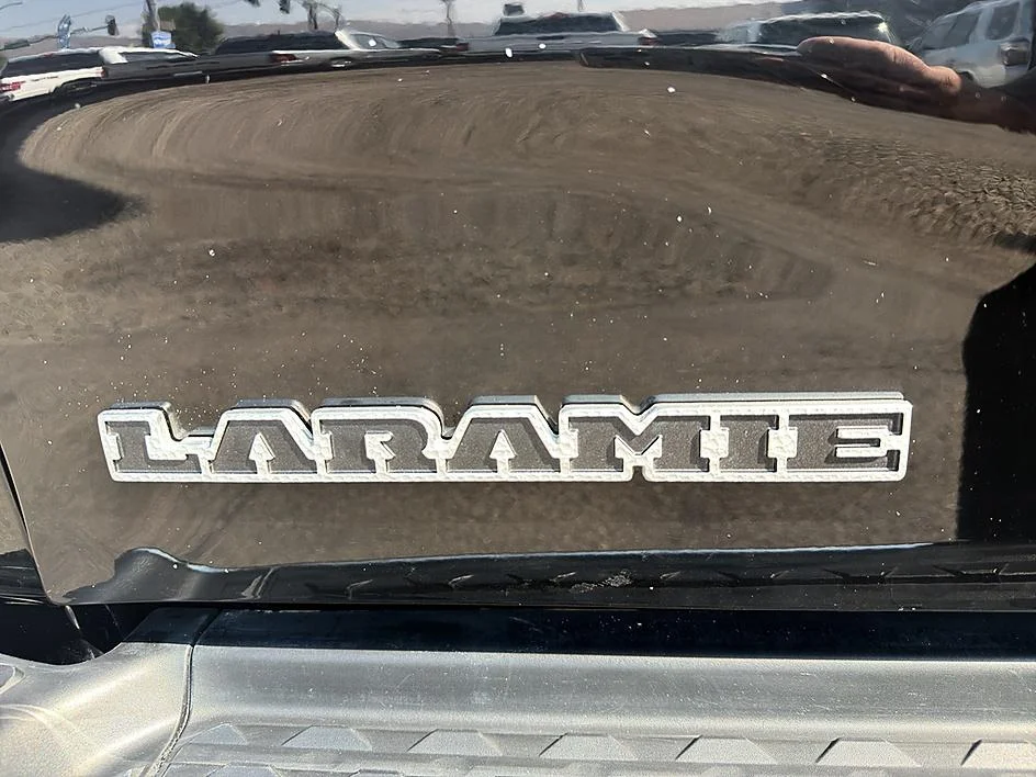 Used 2019 Diamond Black Crystal Pearlcoat Ram Laramie image 6