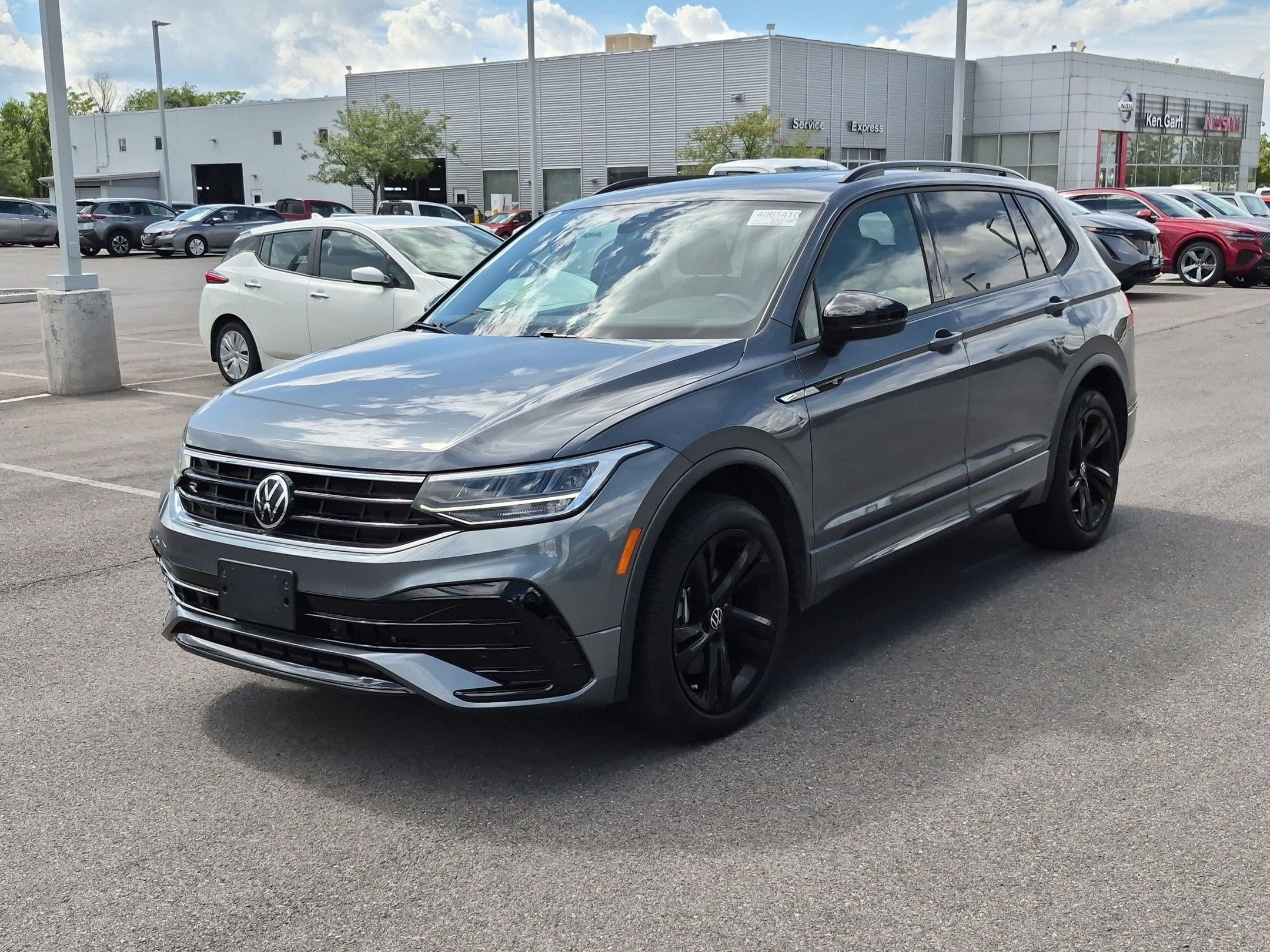 Used 2024 Platinum Gray Metallic Volkswagen SE R-Line Black image 8