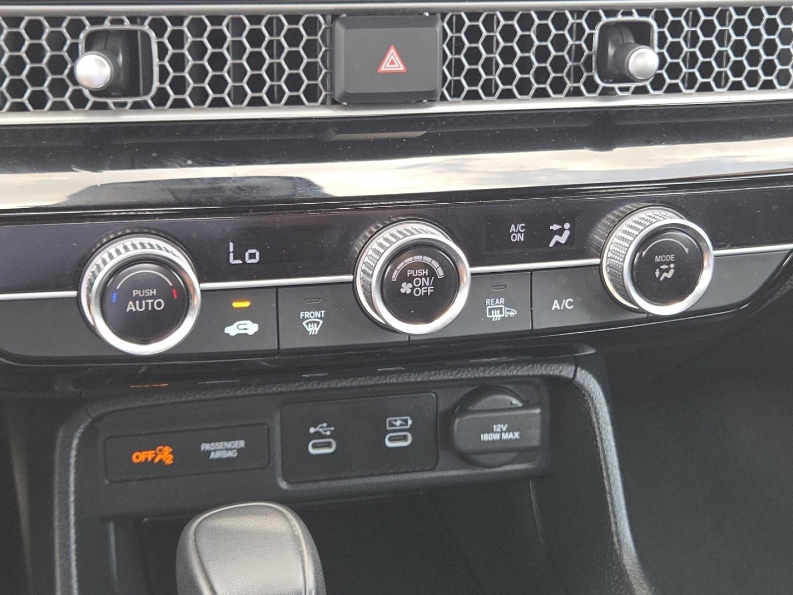2025 Honda Civic Sport - Photo 29