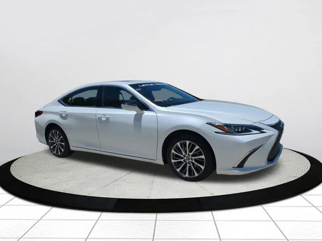 2019 Lexus ES 350 350's photo