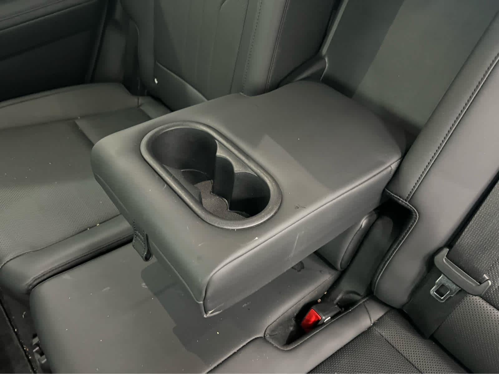 Used 2025 Hampton Gray Hyundai XRT image 25