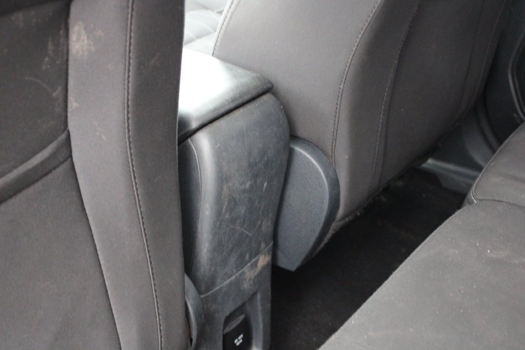 Used 2019 Silver Metallic Ford SE image 23