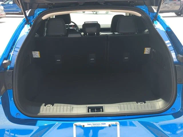 New 2026 Velocity Blue Metallic Ford Select image 13