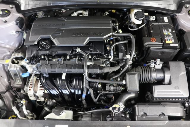 Certified Used 2025 Silver Hyundai SEL Convenience image 25