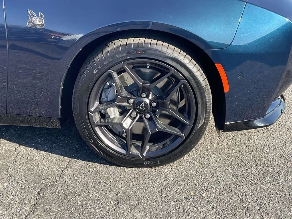 New 2026 After Dark Exterior Paint Dodge R/T Scat Pack image 13