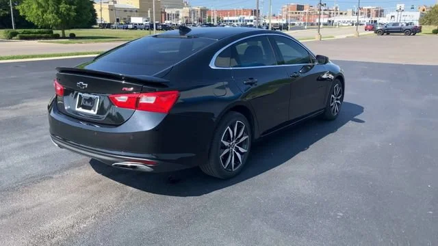 2022 Chevrolet Malibu RS - Photo 8