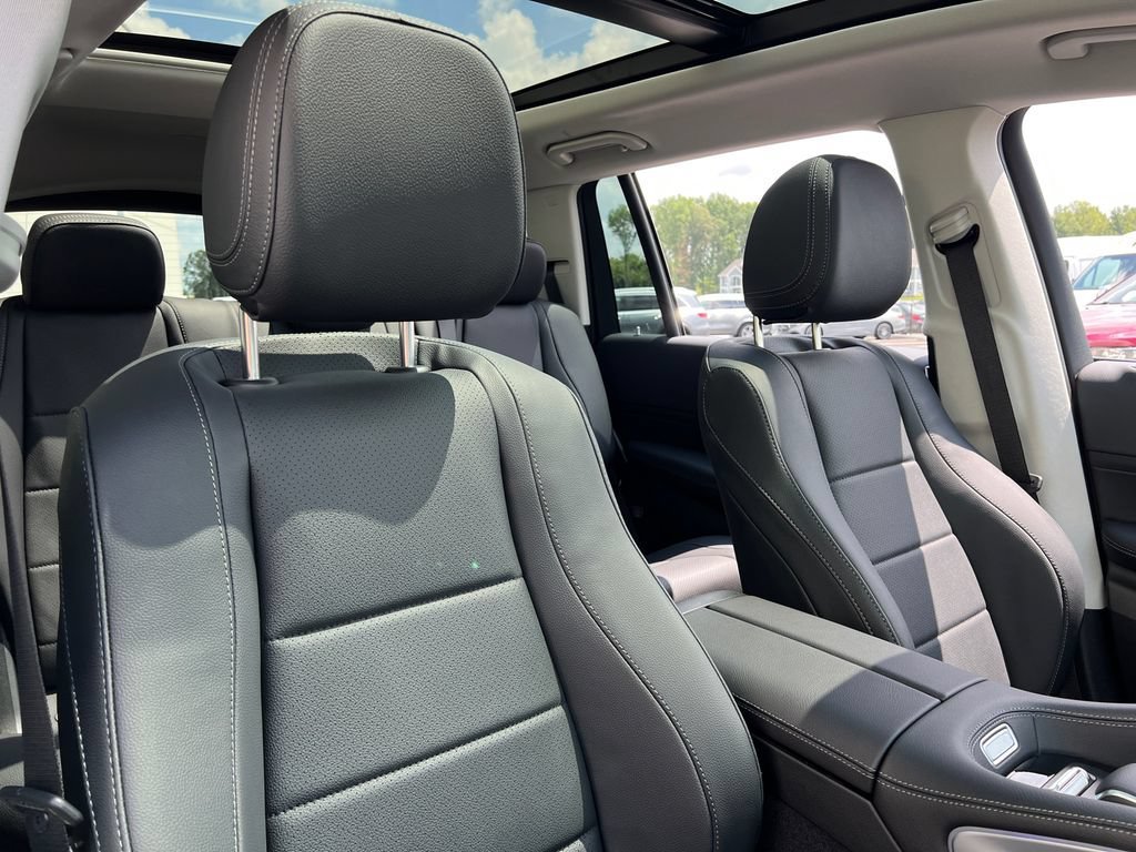 New 2026 Black Mercedes-Benz GLS 450 image 68