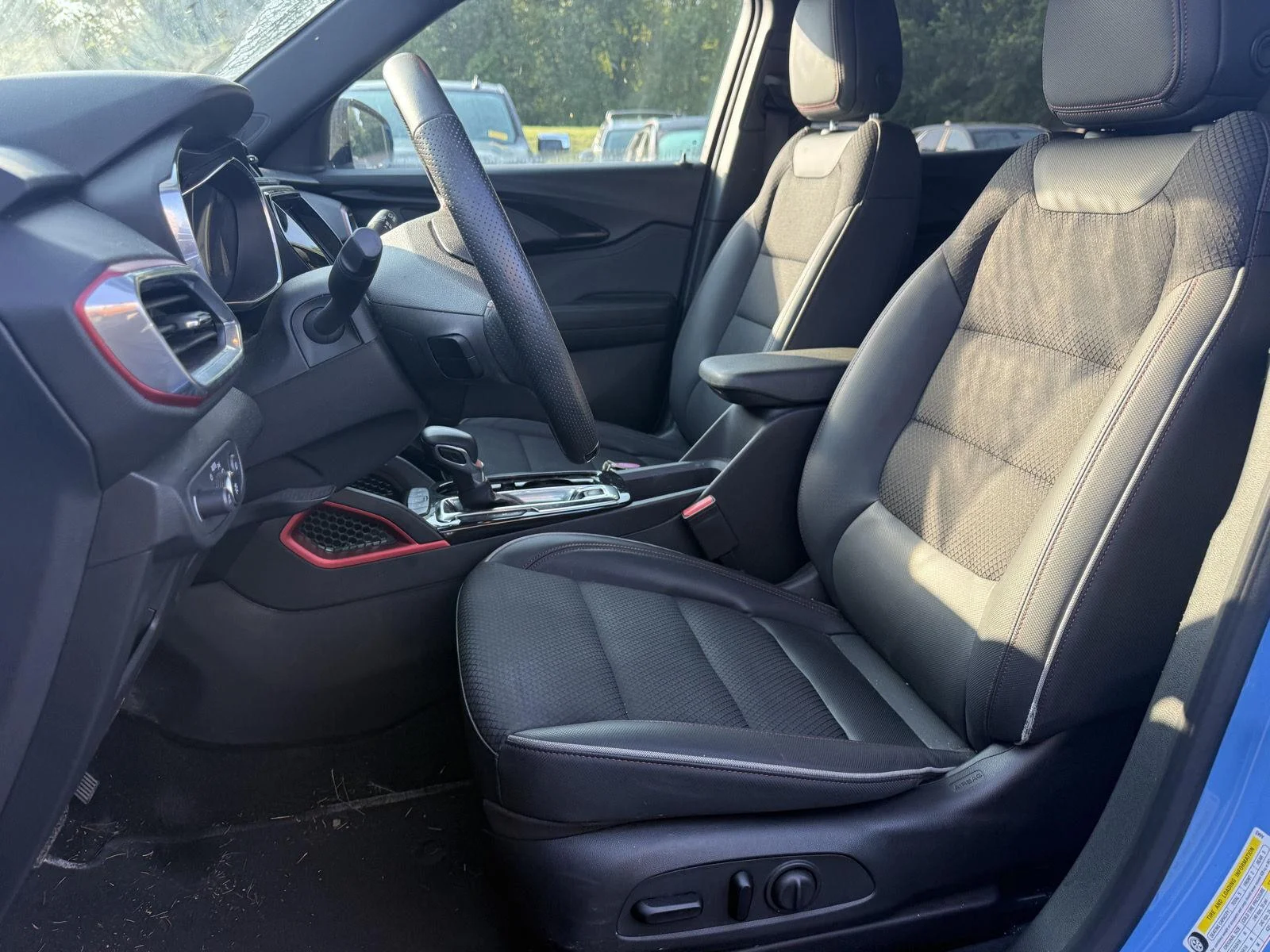 Used 2023 FOUNTAIN BLUE Chevrolet RS image 12