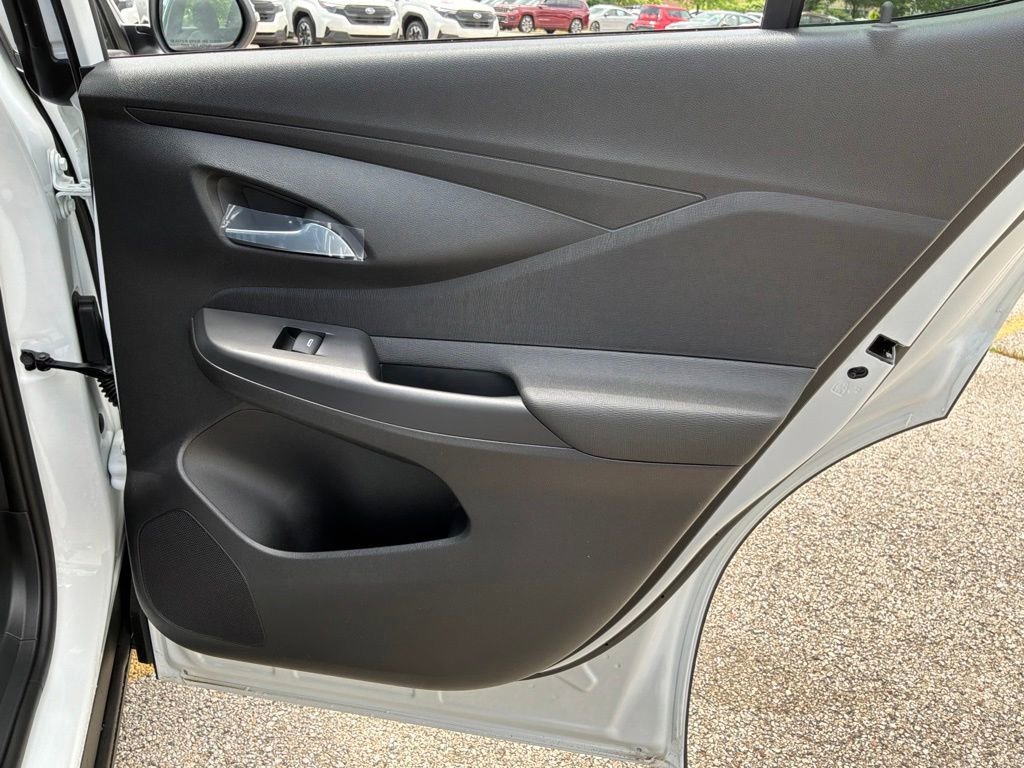 New 2026 Summit White Buick Preferred image 30
