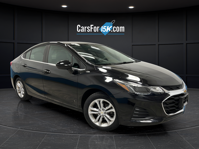 Pre-Owned 2019 Chevrolet Cruze LT FWD 4D Sedan