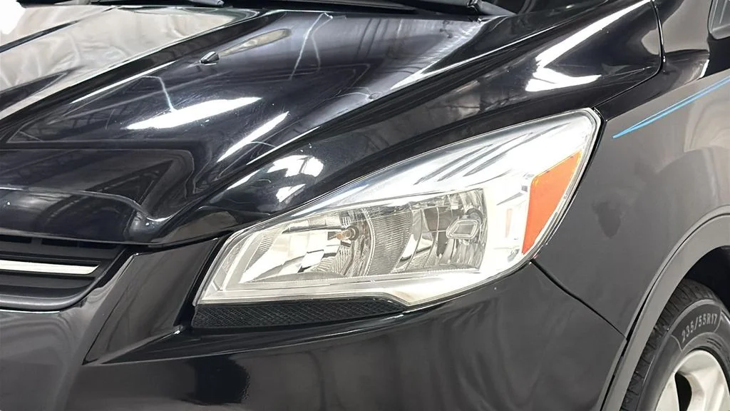 Used 2014 Tuxedo Black Ford SE image 15