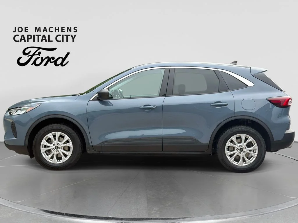 Used 2024 Vapor Blue Ford Active image 8