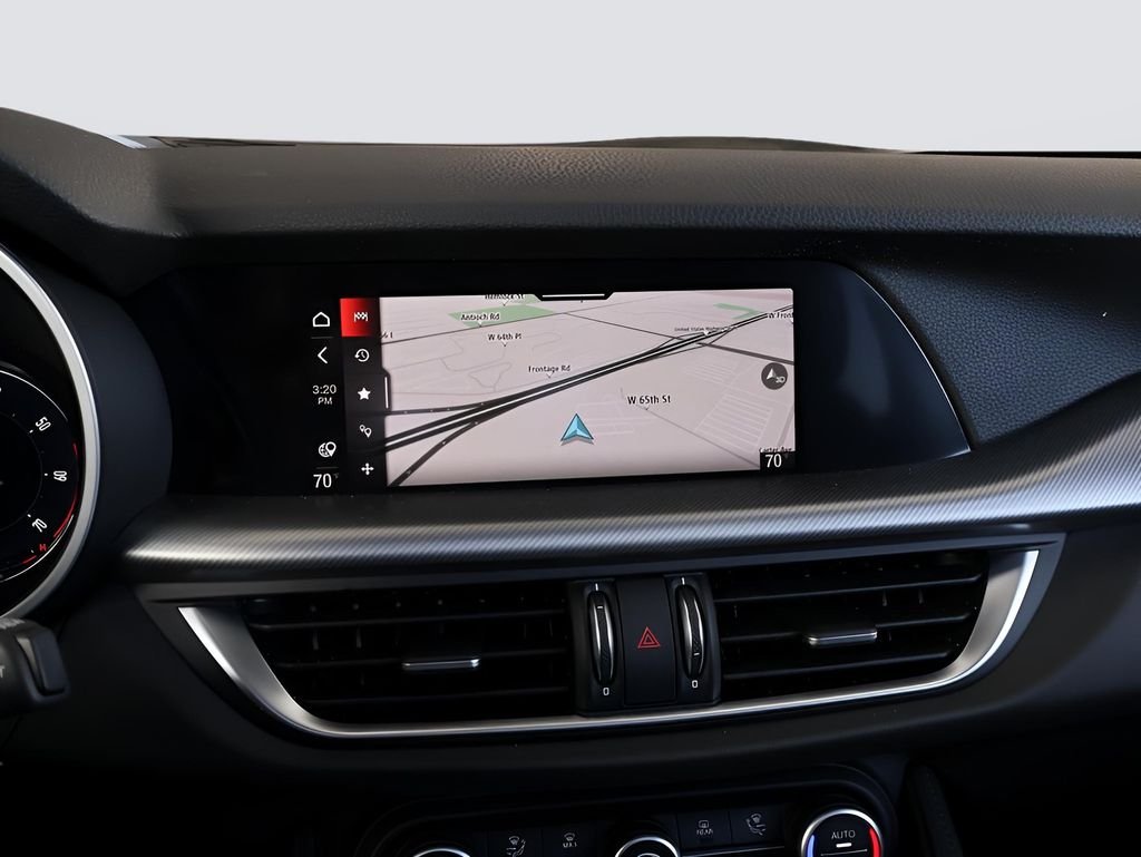 2025 Alfa Romeo Stelvio Base - Photo 22