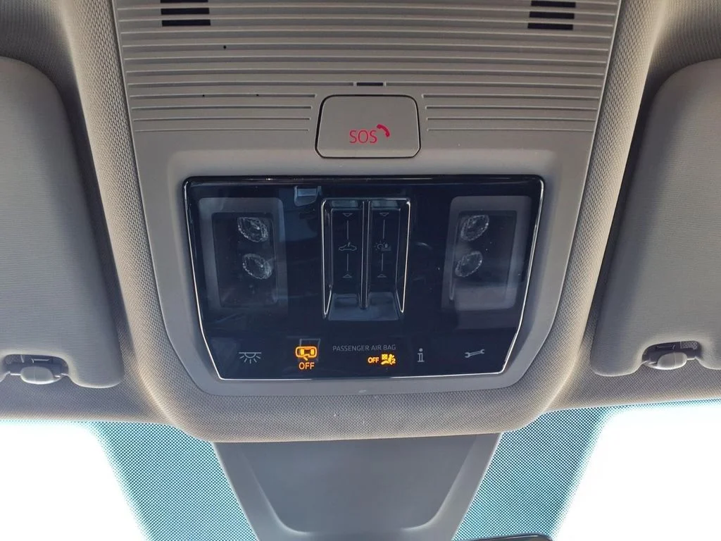 New 2026 Pure Gray Volkswagen 2.0T SE w/Technology image 16