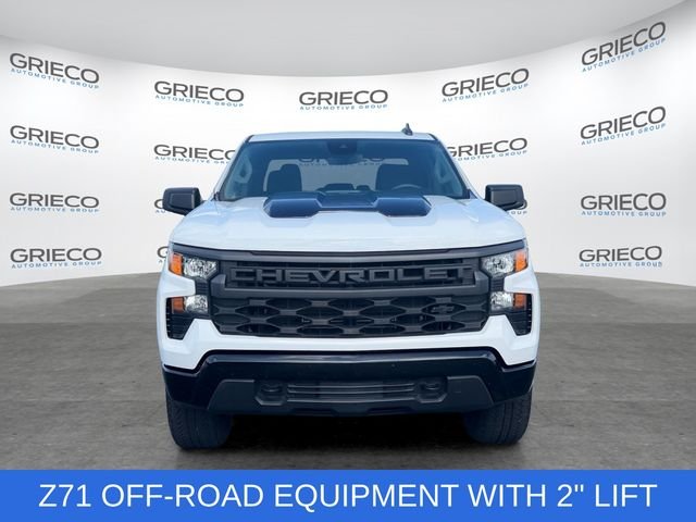 Used 2024 White Chevrolet Custom Trail Boss image 2