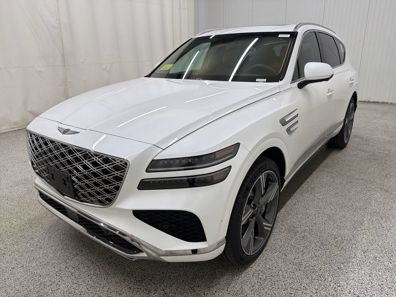 New 2027 Uyuni White Genesis 3.5T PRESTIGE image 4