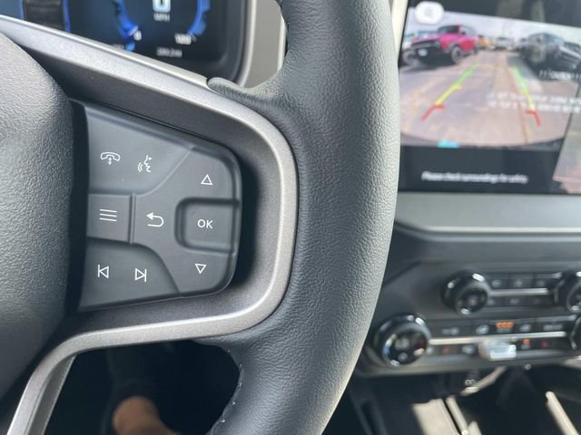 New 2026 Avalanche Gray Ford Outer Banks® image 15